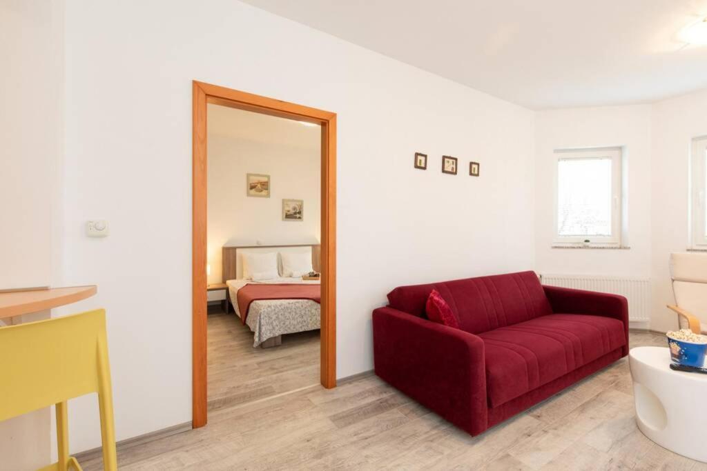 Apartments Doris, Krk Krk Town Exterior photo
