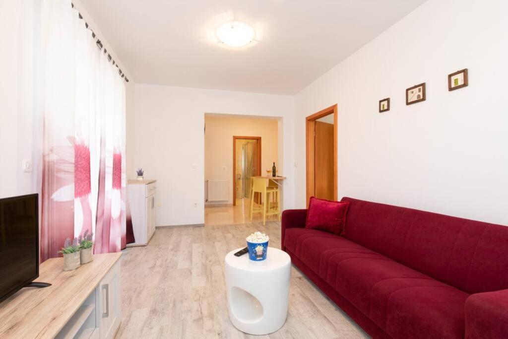 Apartments Doris, Krk Krk Town Exterior photo